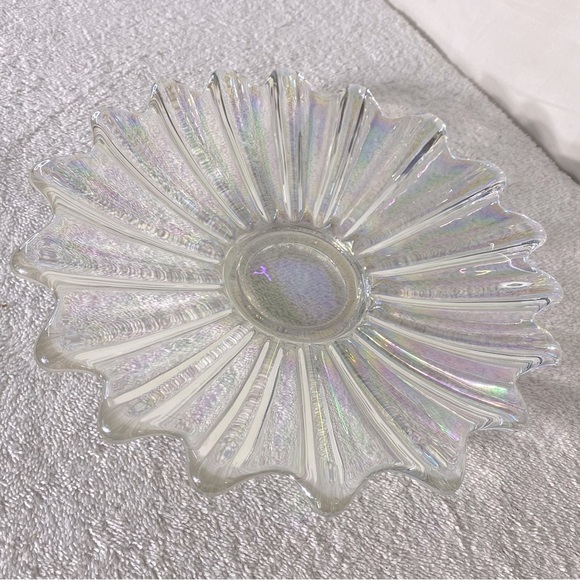 Vintage Federal Glass Iridescent Petal Plate Sunburst Plate Glass Art - Picture 3 of 9